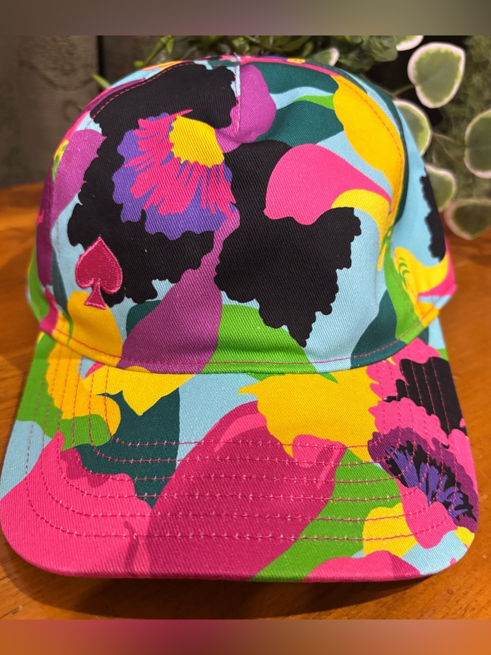 Kate Spade New York Baseball Cap in Orchid Bloom Floral. New with tags.